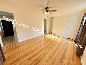 7718 Sni A Bar Terrace in Kansas City, MO - Building Photo - Building Photo