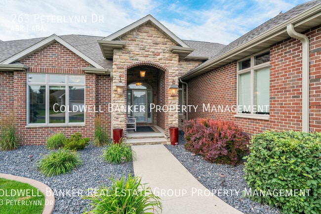 263 Peterlynn Dr in Wrightstown, WI - Foto de edificio - Building Photo