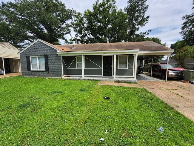 property at 3000 Ashwood Cove