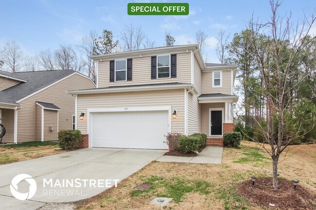 121 Rosebud Ln in Durham, NC - Building Photo - Building Photo
