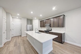 7319 Travertine Spring Dr in Austin, TX - Building Photo - Building Photo