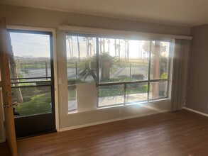 673 Ocean View Dr in Port Hueneme, CA - Building Photo - Building Photo