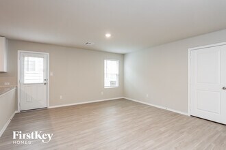 6432 Cotton Ridge in San Antonio, TX - Building Photo - Building Photo