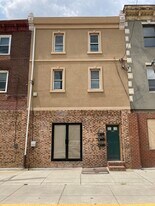 3104 Richmond St, Unit 3