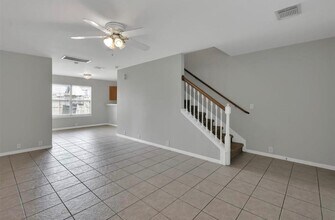 635 Cypresswood Trce in Spring, TX - Foto de edificio - Building Photo