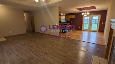3841 W Lombard St in Springfield, MO - Building Photo - Building Photo