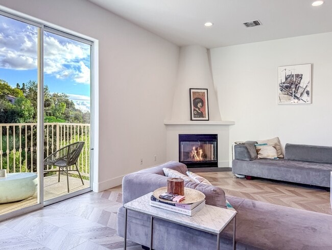 property at 974 Nordica Dr