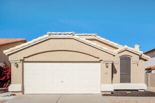 9830 W Runion Dr in Peoria, AZ - Building Photo