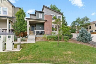 8890 Yates Dr in Westminster, CO - Foto de edificio - Building Photo