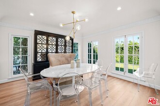 1237 S Wilton Pl in Los Angeles, CA - Building Photo - Building Photo