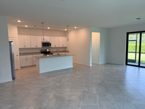 2017 Gardenia Ave in Port Charlotte, FL - Building Photo - Building Photo