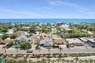 2716 N Ocean Blvd in Fort Lauderdale, FL - Building Photo - Building Photo