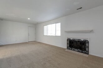 7716 S 415 E in Midvale, UT - Building Photo - Building Photo