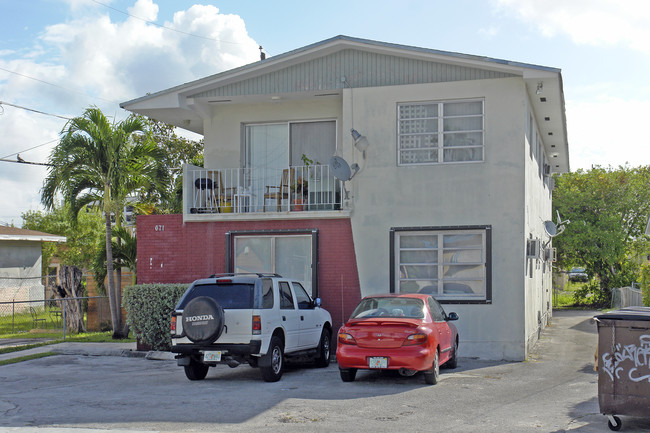 671 NW 44th Ave in Miami, FL - Building Photo - Building Photo