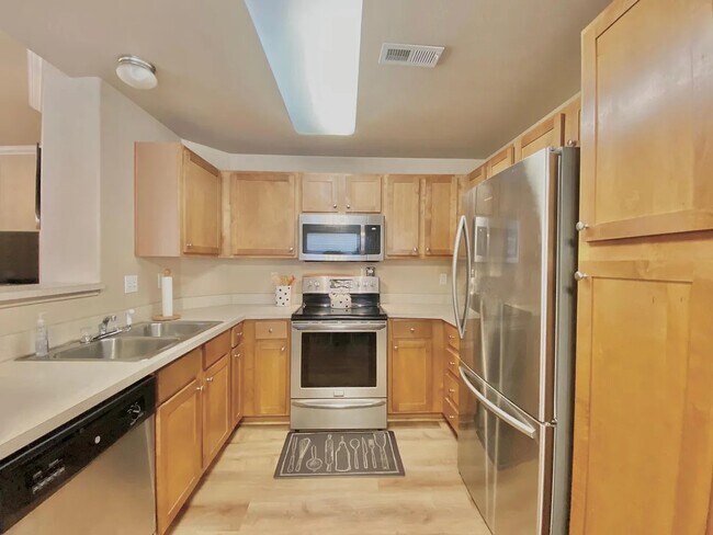 6945 Ash Creek Heights in Colorado Springs, CO - Building Photo - Building Photo