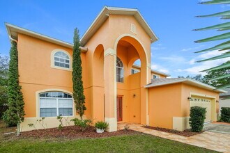 304 Michigan Ln in Kissimmee, FL - Foto de edificio - Building Photo
