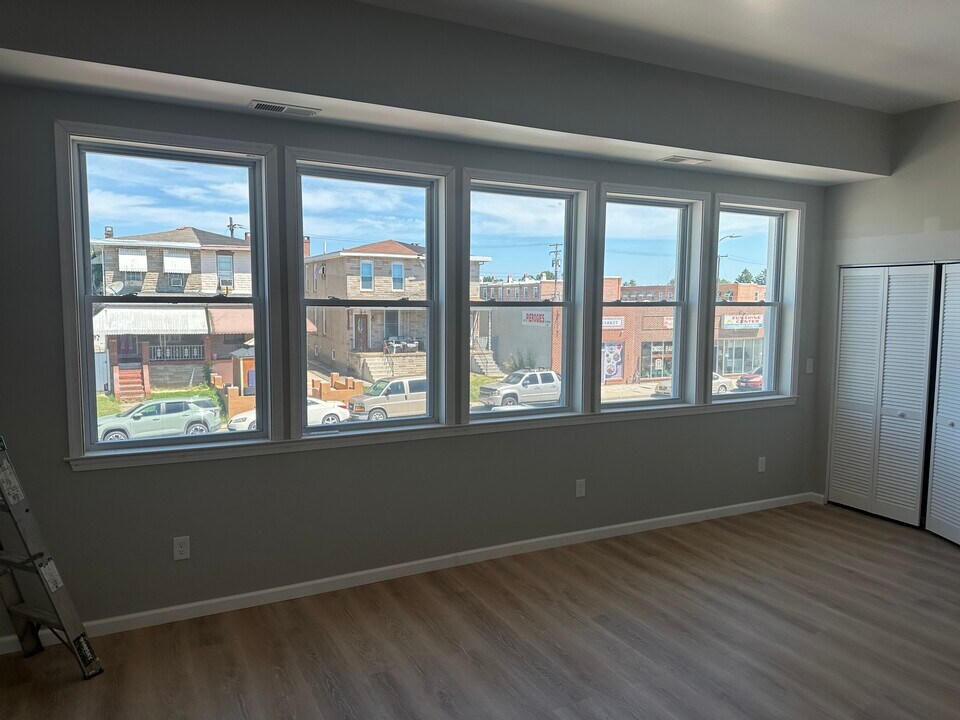 6201 Eastern Ave in Baltimore, MD - Foto de edificio