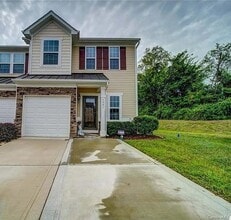 7541 Red Mulberry Way in Charlotte, NC - Building Photo - Building Photo