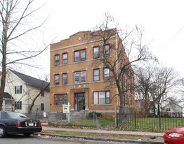 132-134 Clark St Apartments