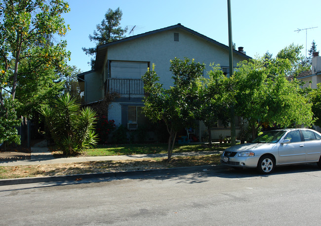 5181 Lapa Dr in San Jose, CA - Foto de edificio - Building Photo