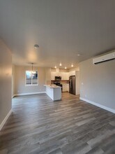 2119 Hawks Vw Ln in Winlock, WA - Building Photo - Building Photo