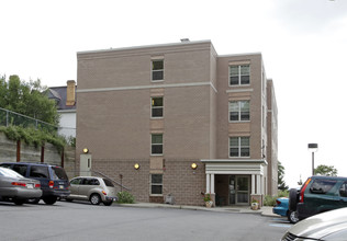 Upper Rooms Apartments in Pittsburgh, PA - Building Photo - Building Photo