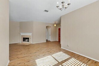 3685 Laurel Crossing Dr in Rockwall, TX - Building Photo - Building Photo