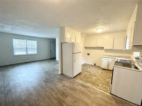 820 Pilot Ave in Fayetteville, NC - Building Photo - Building Photo