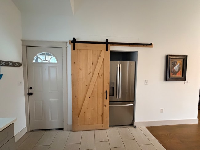 105 Kirby St in Greer, SC - Foto de edificio - Building Photo