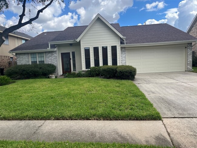property at 4250 Bridledon Ln