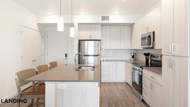 1760 S Crismon Rd, Unit 3006 in Mesa, AZ - Building Photo - Building Photo