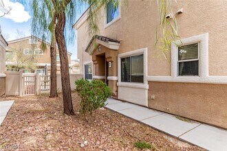 3304 Speckle Summer Pl in North Las Vegas, NV - Building Photo - Building Photo