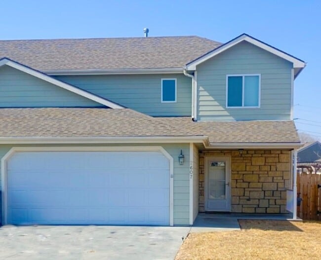 property at 2607 Blueline Cir