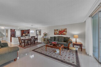 3001 S Course Dr in Pompano Beach, FL - Building Photo - Building Photo