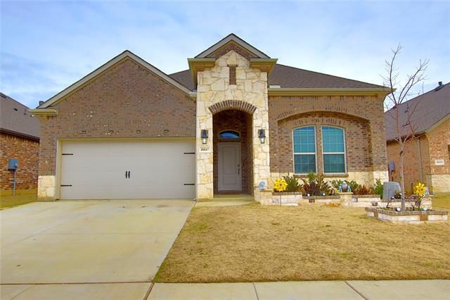 10117 Gray Barrel Dr in Krugerville, TX - Building Photo