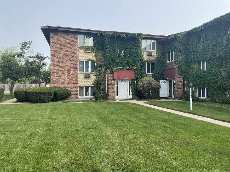 The Countryside in Countryside, IL - Foto de edificio