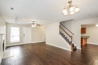 3544 Glenfalls Dr in Nashville, TN - Building Photo - Building Photo