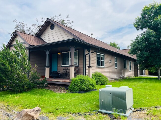 property at 208 Bentley Park Loop