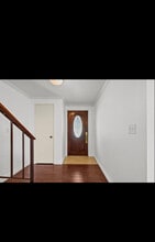 9701 Vía Roma in Burbank, CA - Building Photo - Building Photo