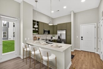 The William in Chantilly, VA - Building Photo - Building Photo