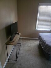 105 Castle Manor Ct in Garner, NC - Foto de edificio - Building Photo