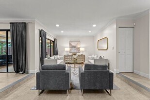 13575 Columbine Ave, Unit SI ID1074451P in Wellington, FL - Building Photo