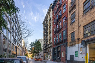 14 Wooster St in New York, NY - Building Photo - Building Photo