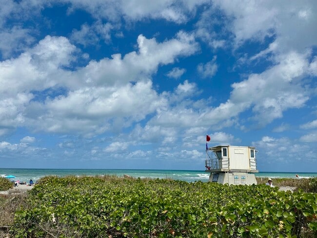8698 SE Hobe Ridge Ave in Hobe Sound, FL - Building Photo - Building Photo