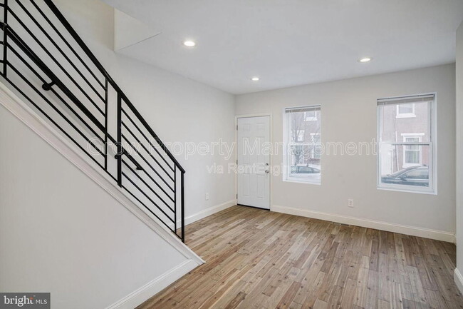 2028 E Firth St in Philadelphia, PA - Building Photo - Building Photo