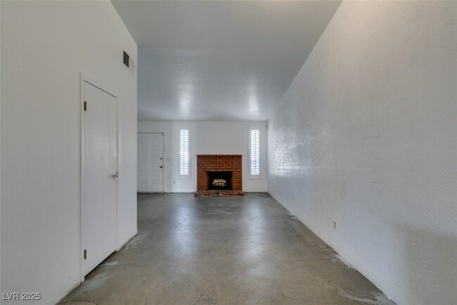 property at 1803 Discus Dr