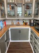 3436 N Downer Ave in Milwaukee, WI - Foto de edificio - Building Photo