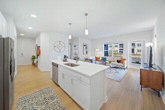 Emblem Gateway in Denver, CO - Building Photo - Building Photo