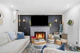 442 Highpoint Crossing in Powder Springs, GA - Building Photo - Building Photo