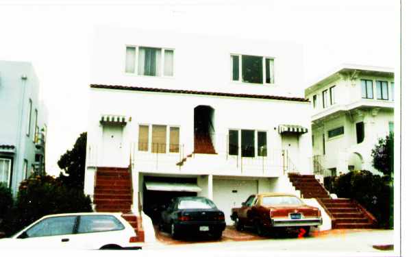 729-735 Hillgirt Cir in Oakland, CA - Building Photo - Building Photo